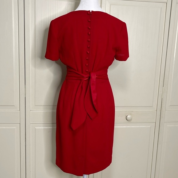 Donna Morgan Woman’s Petite Red Dress with Tie Belt Sz 6 Short Sleeve Lace - Picture 7 of 12